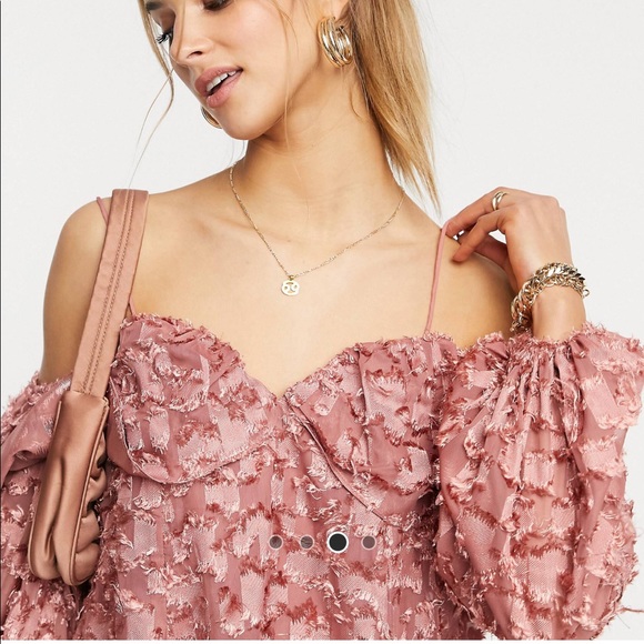 Forever Unique - textured dusty pink top - Picture 4 of 7